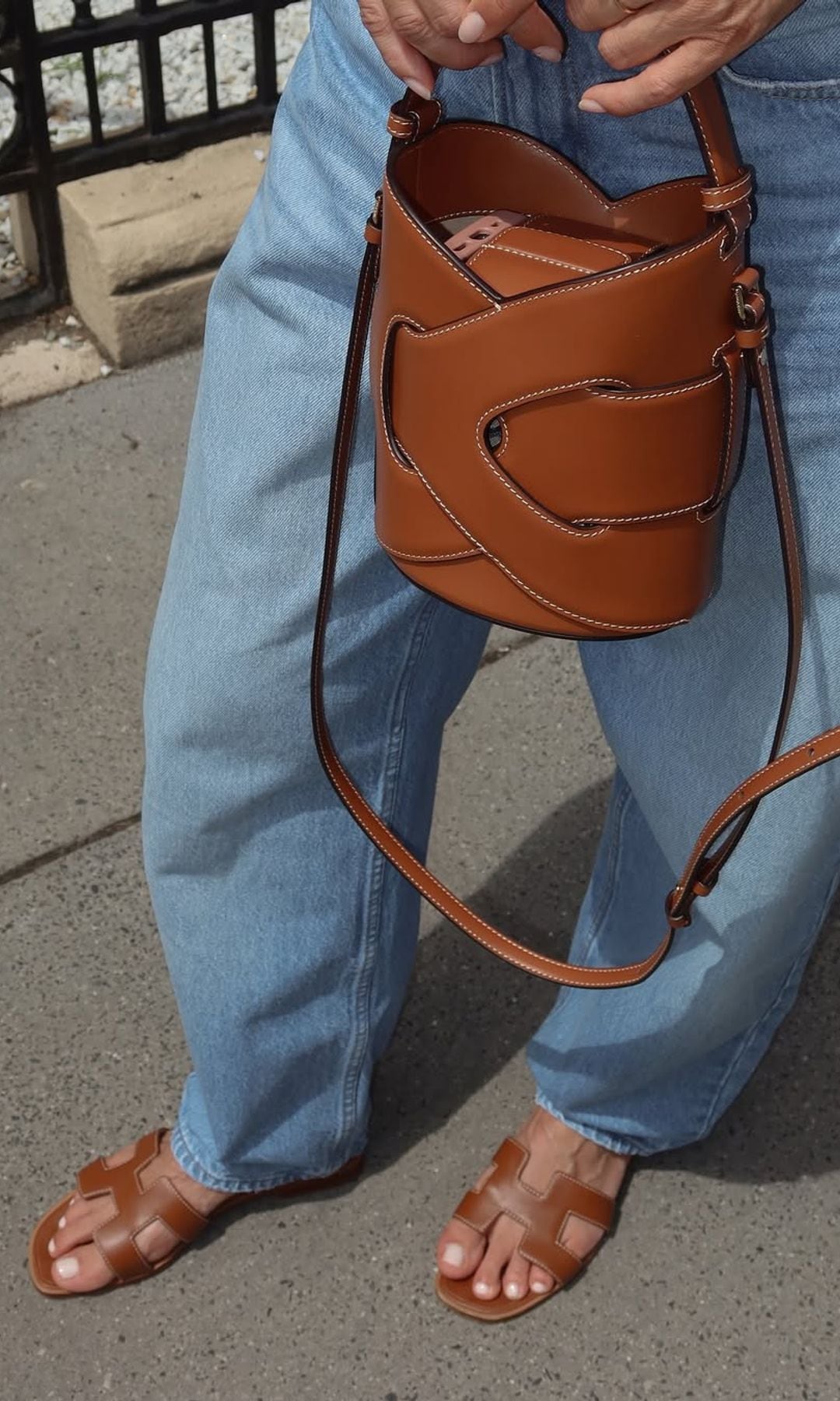 Bolsos y zapatos deben hacer juego 