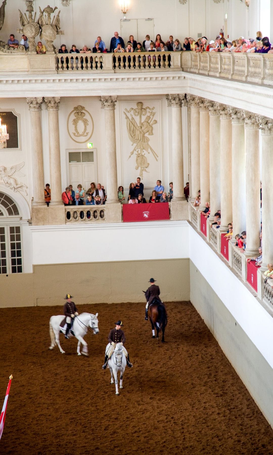 Escuela de Equitación Española de Viena, Austria