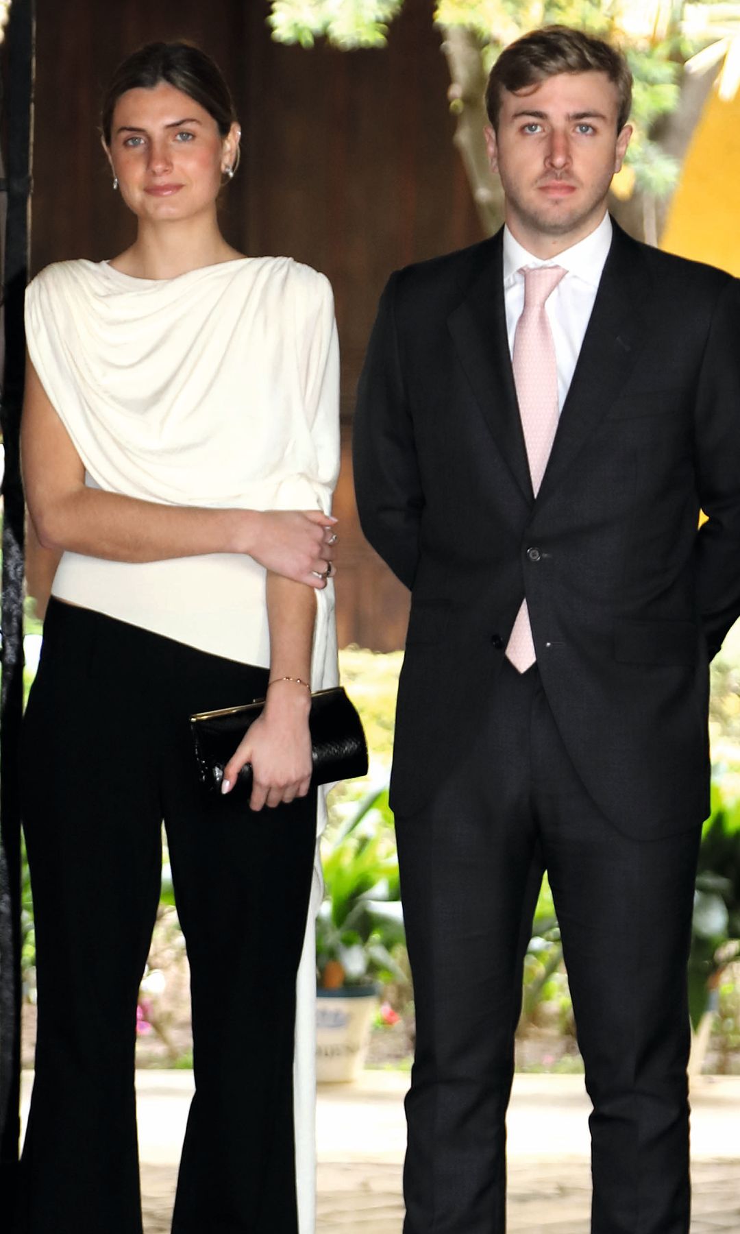 Amina y su hermano Luis, hijos de Cayetano Martínez de Irujo y Genoveva Casanova