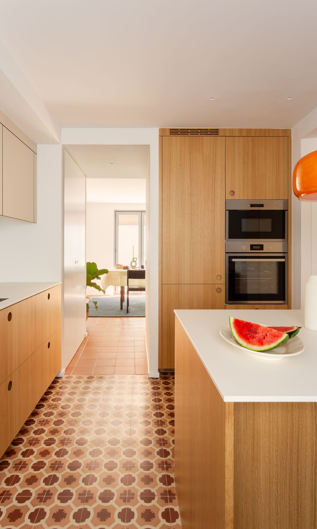 Cocina con mobiliario de Cubro