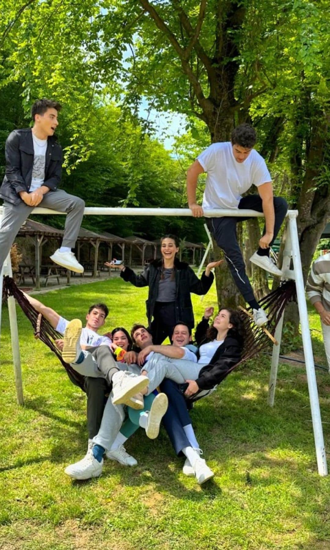 Los protagonistas de 'Hermanos' han dicho adiós a la serie y a los personajes que tanto les han dado