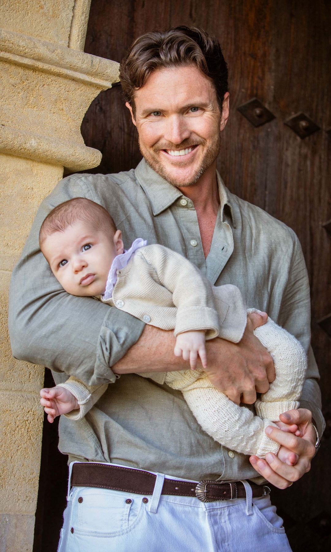 Arthur Borges con Marcos, su primer hijo