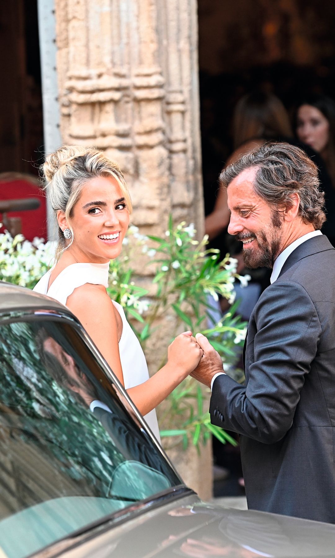 LA DIVERTIDA BODA FLAMENCA DE   PATY SÁNCHEZ-FLORES Y JAVIER MILLET  DOS DÍAS DE CELEBRACIONES Y EL CARIÑO DE LA FAMILIA FLORES