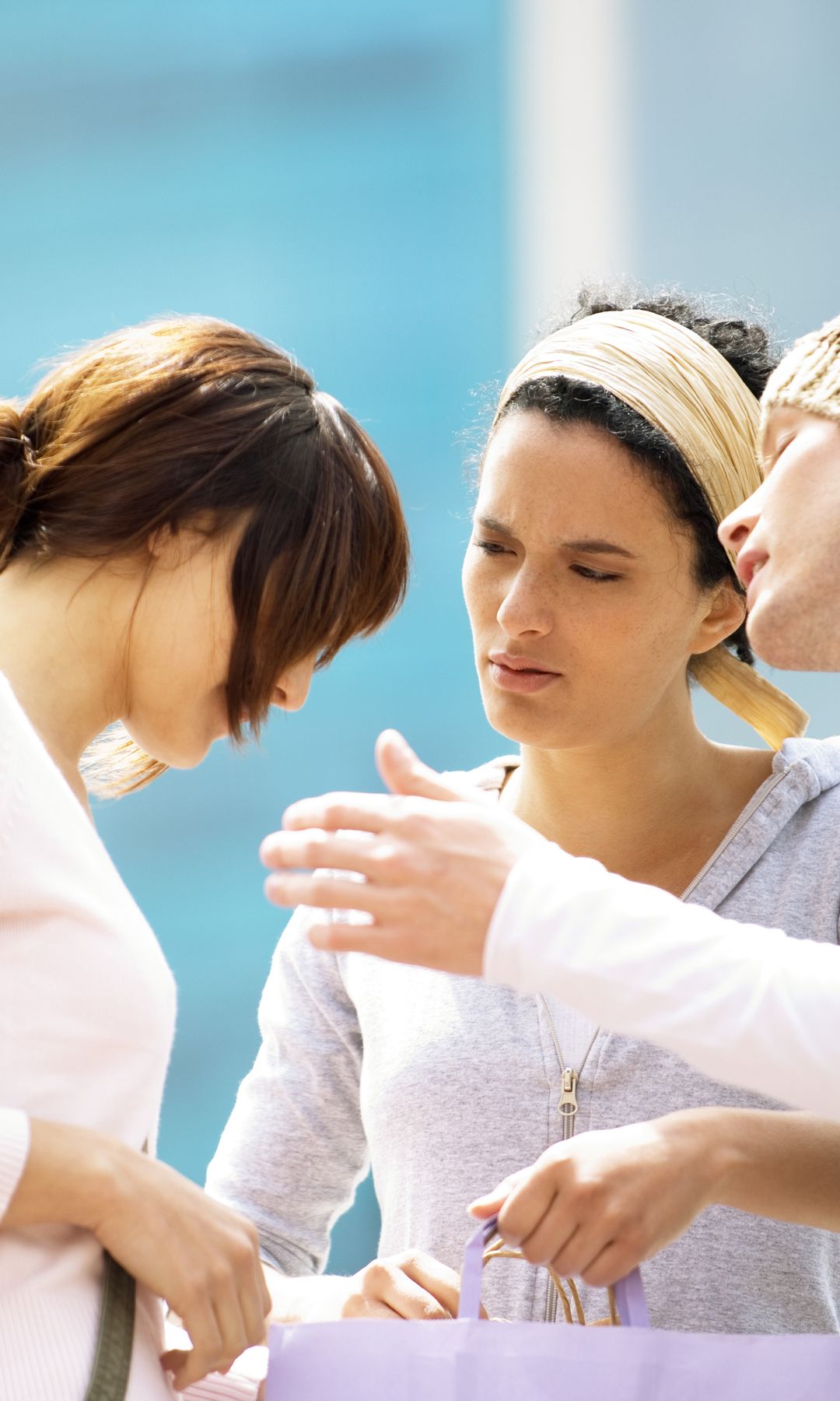 Mujeres hablando