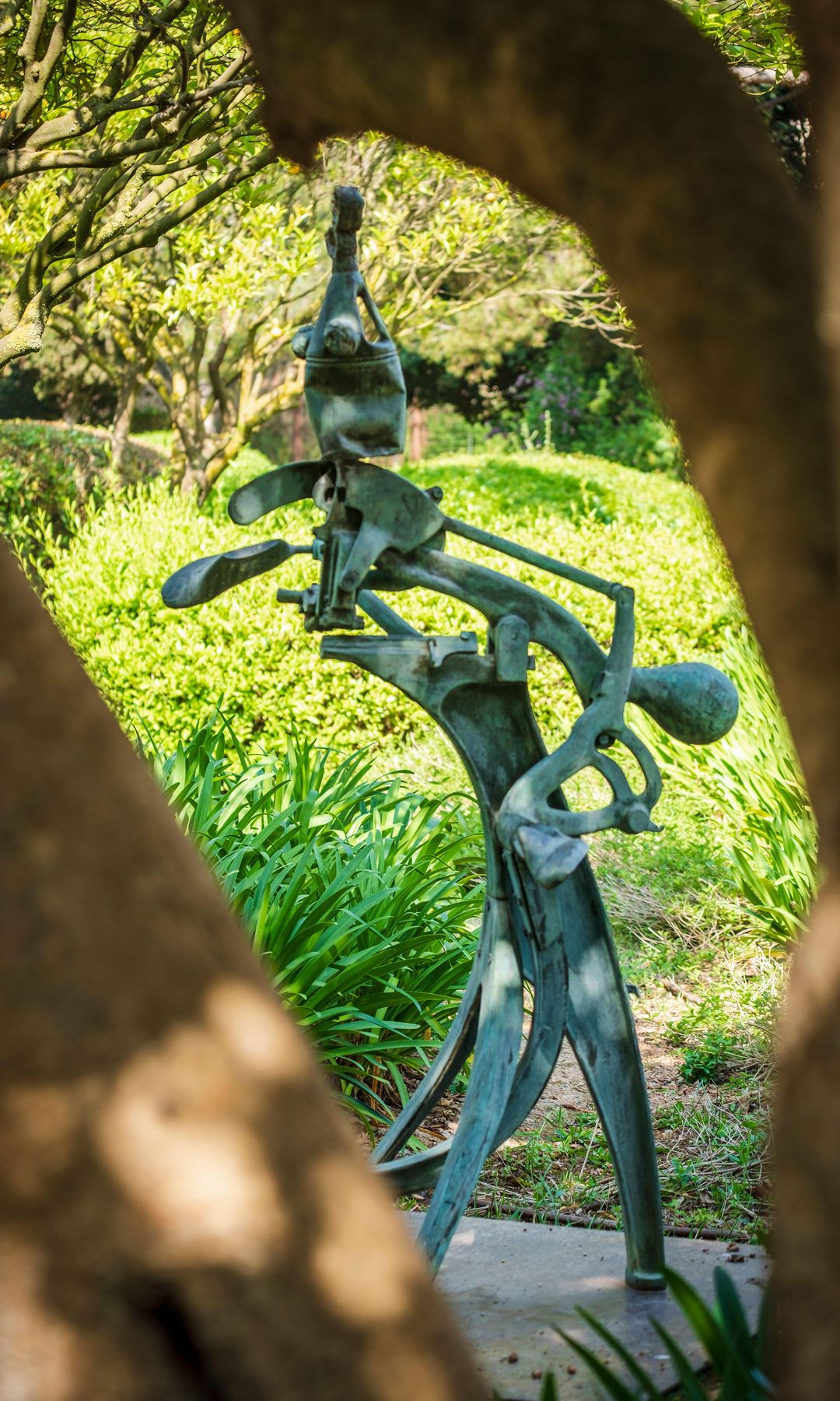 Obra de Joan Miró en los JArdines de Marivent, Palma, Mallorca