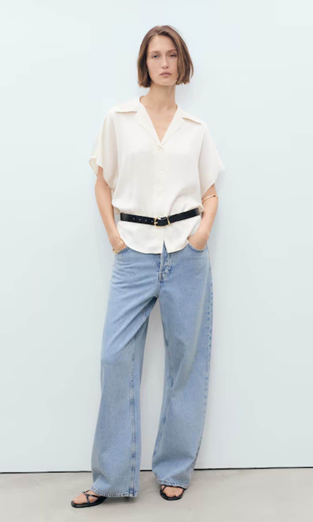 camisa y vaqueros