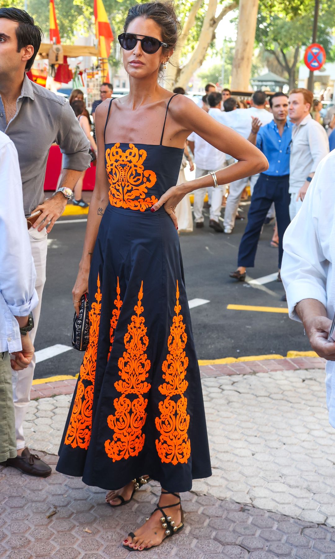 Inés Domecq con vestido de The IQ Collection en el Puerto de Santa María