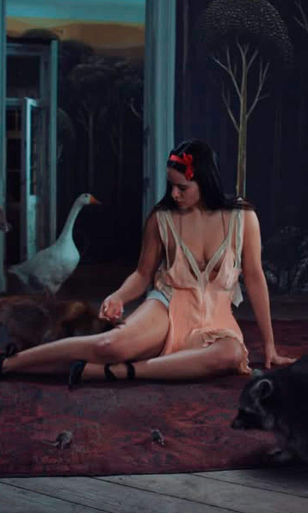 Rosalía en el videclip de Berghain