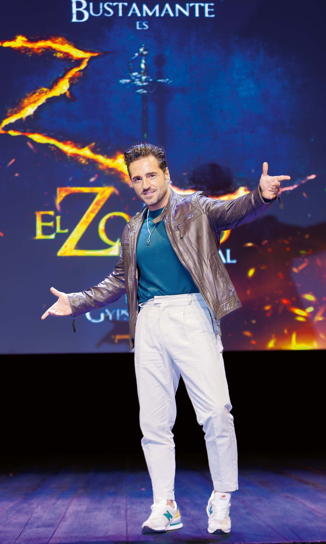 David Bustamante ante su nuevo reto profesional: protagonizará el musical 'El Zorro'