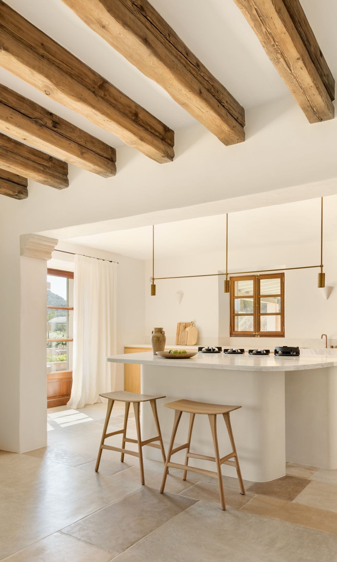 Cocina abierta con isla