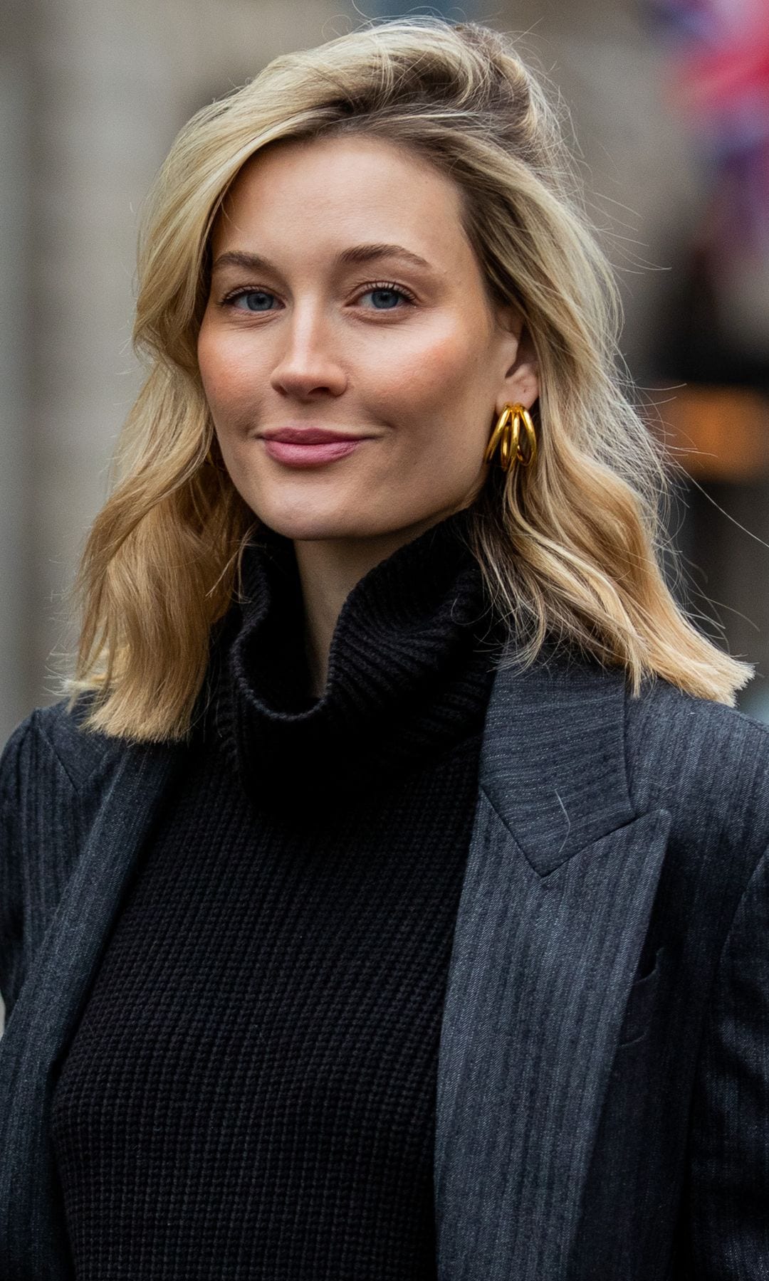 Mujer con media melena