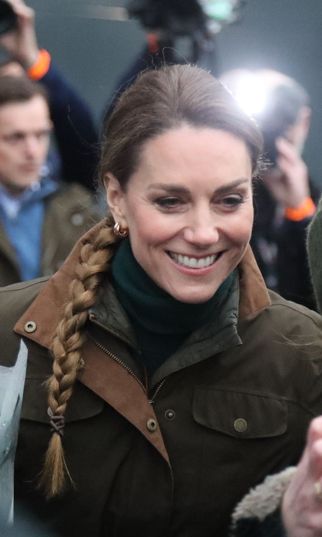 Kate Middleton con trenza a un lado