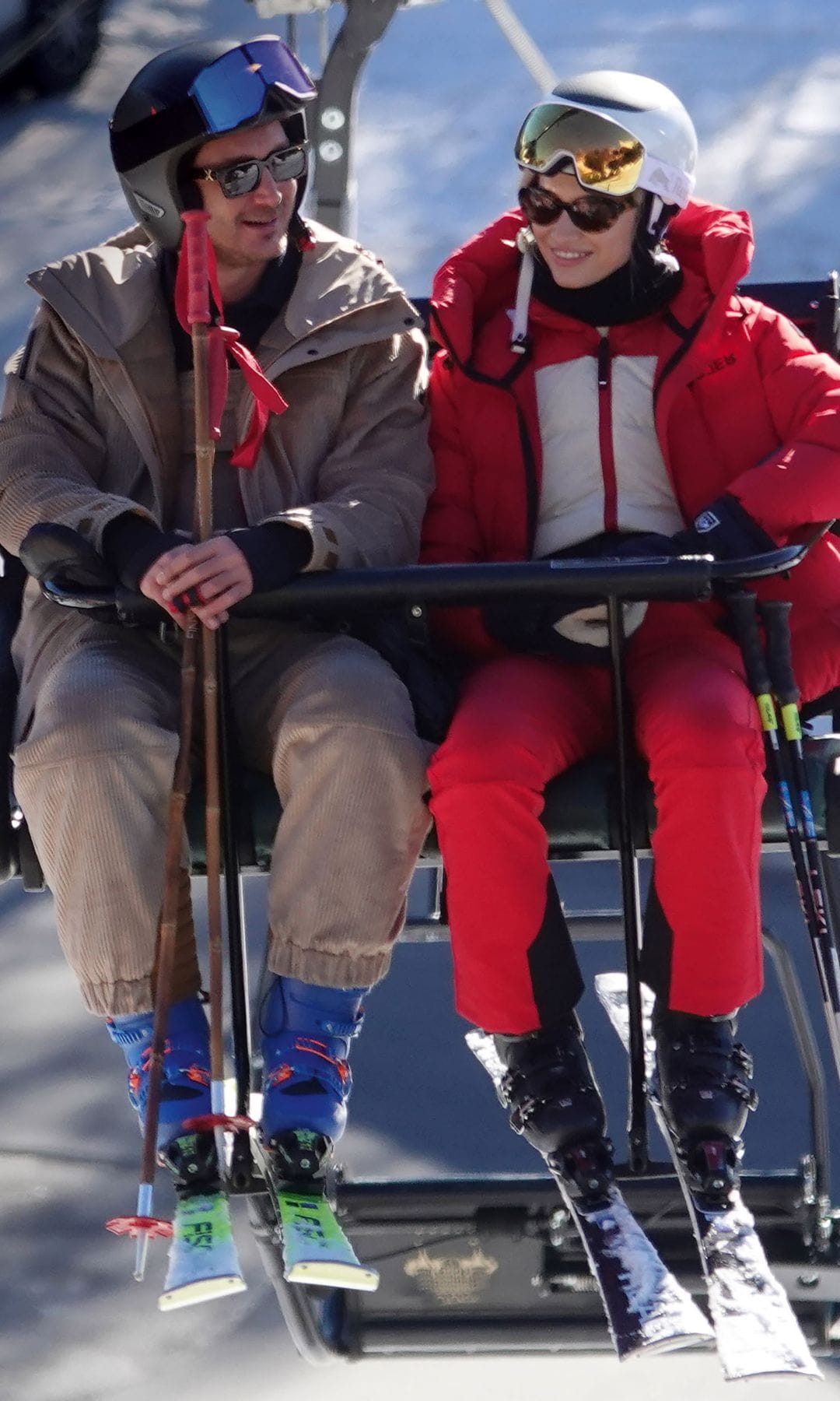 Pierre y Beatrice en las pistas de esquí de Saint-Moritz
