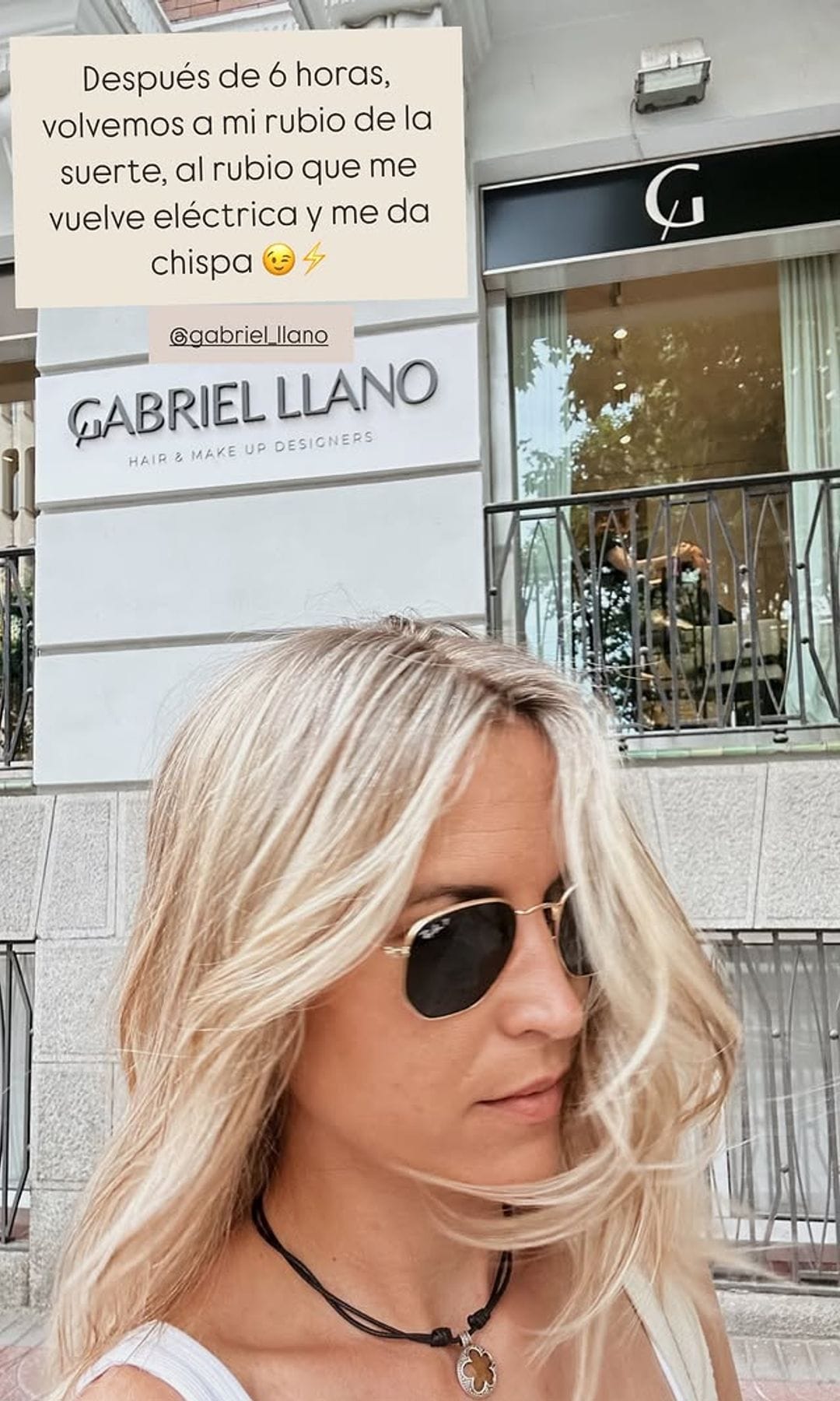 El pelo rubio de Ana Fernández
