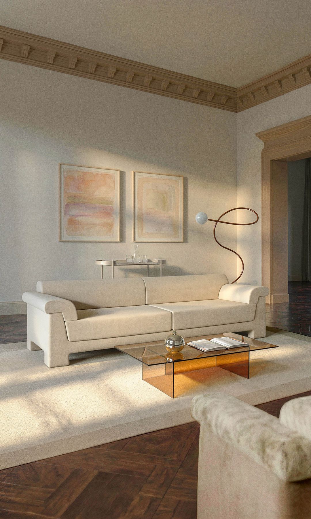 Salón minimalista en tonos claros, moldura techo, sofá blanco, alfombra blanca 