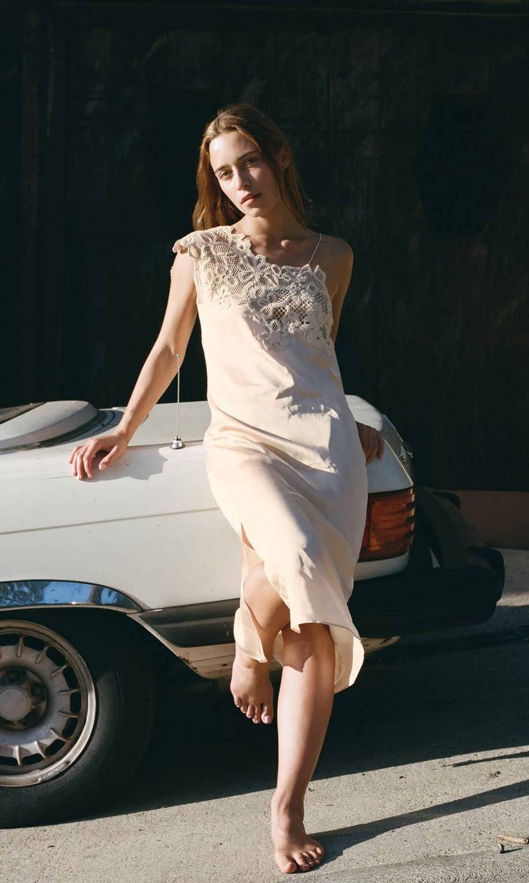 Vestido asimétrico crochet limited edition (69,95 euros)
