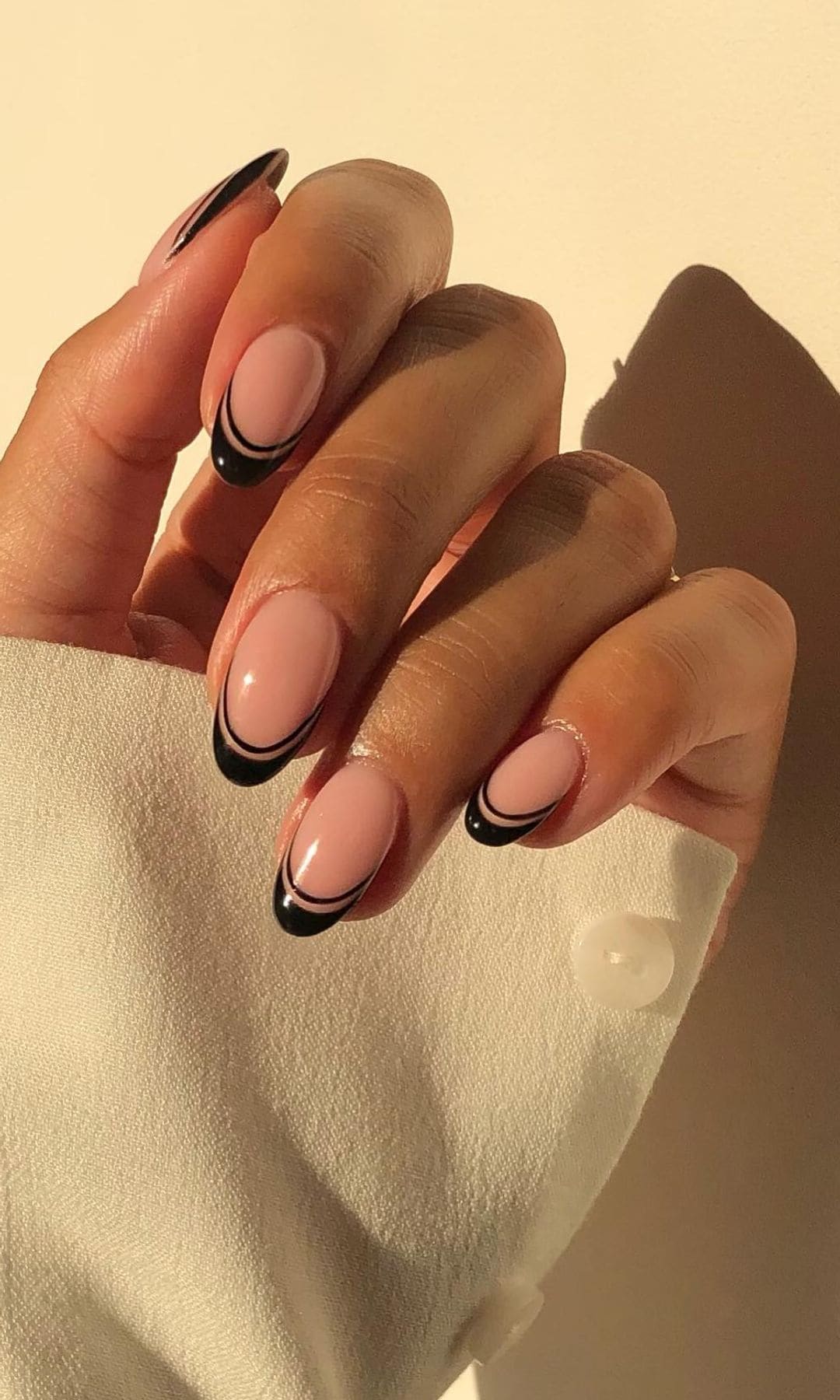 Manicura francesa doble