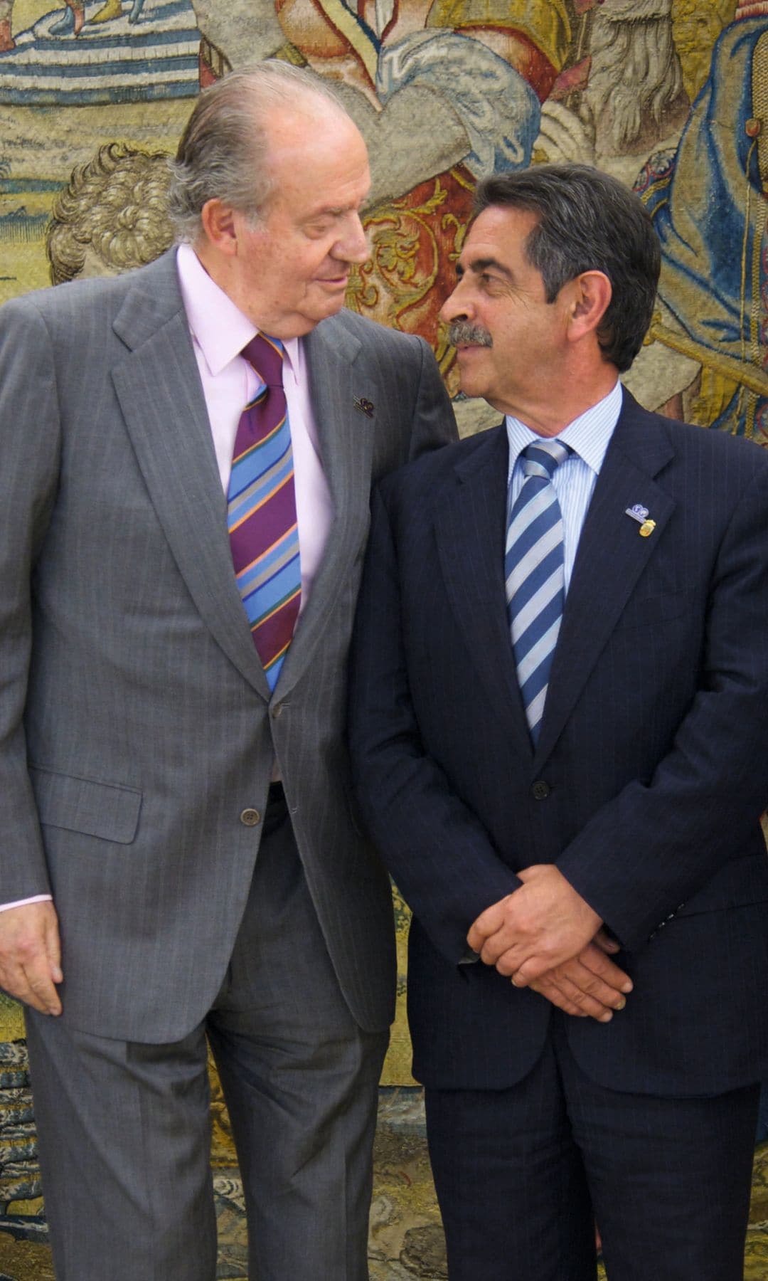 HOLA+4211 Rey Juan Carlos