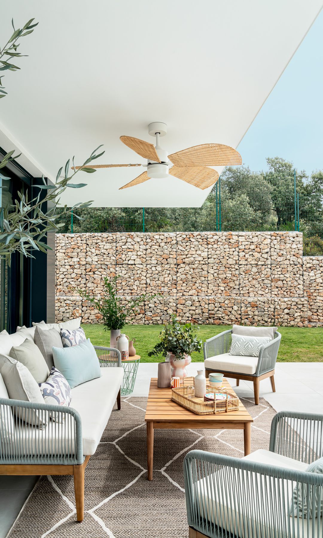 Porche de un proyecto del estudio Deco & Living