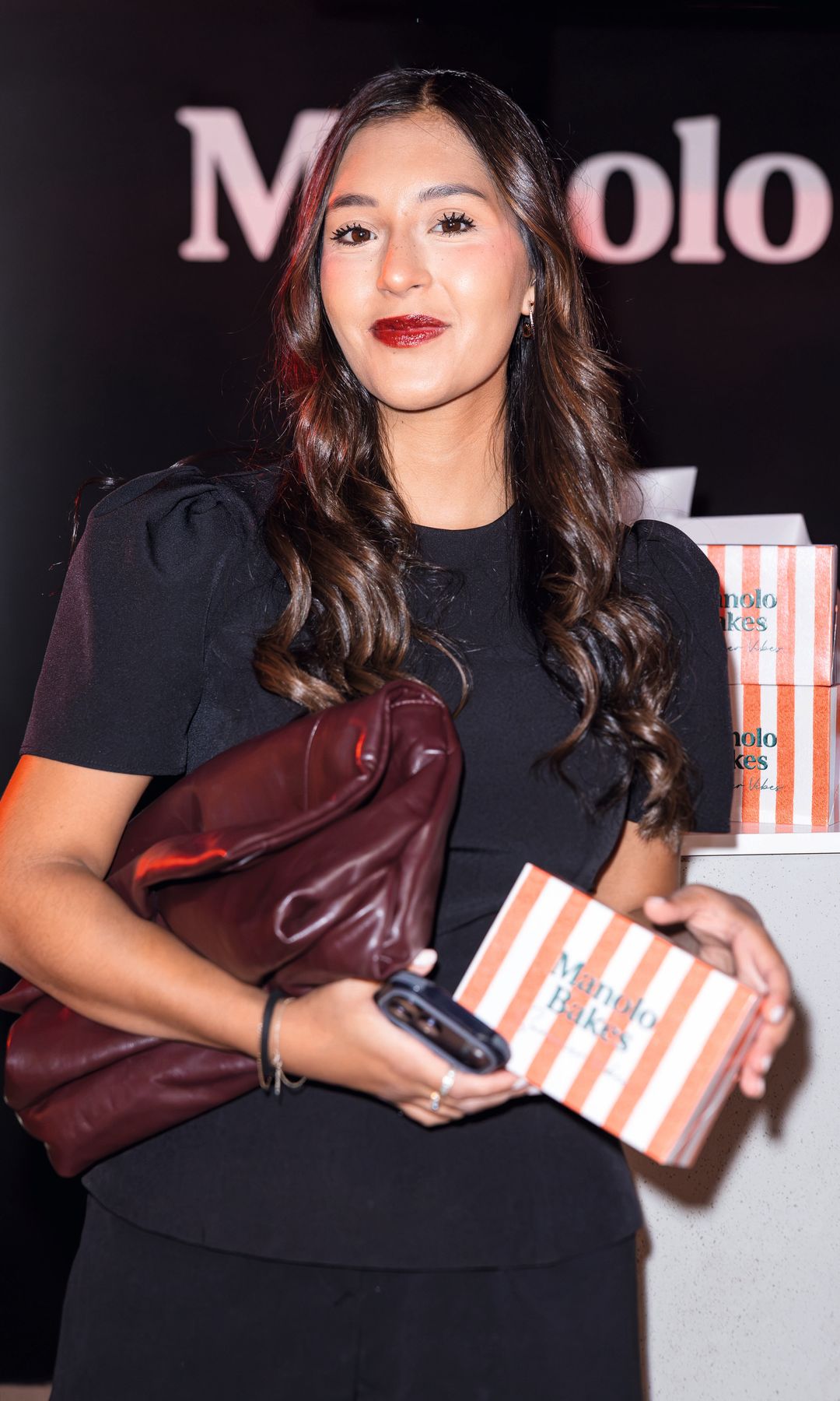 Gabriela Toral en el "stand" de Manolo Bakes