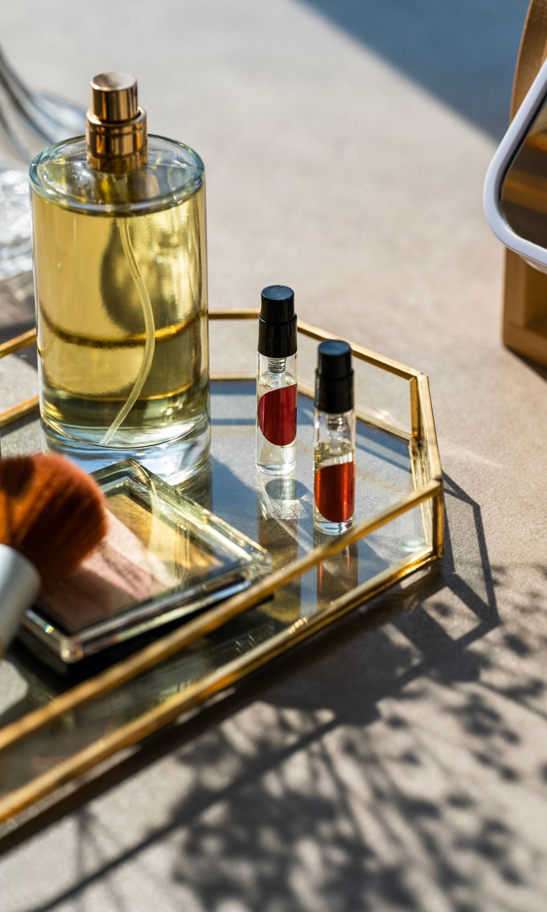 Truco viral: mezclar tu perfume favorito con vaselina fundida para que dure más tiempo, ¿qué opinan los expertos?