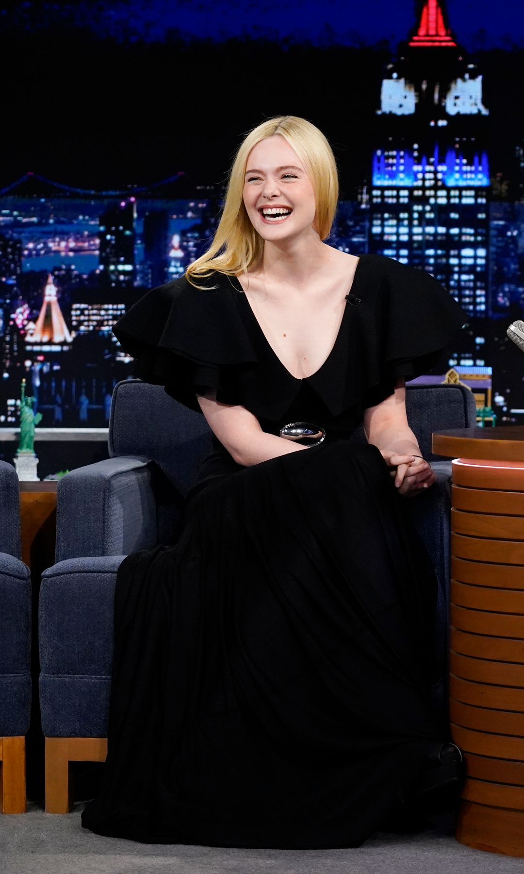 Elle Fanning ha formado un estilo minimalista y elevado.
