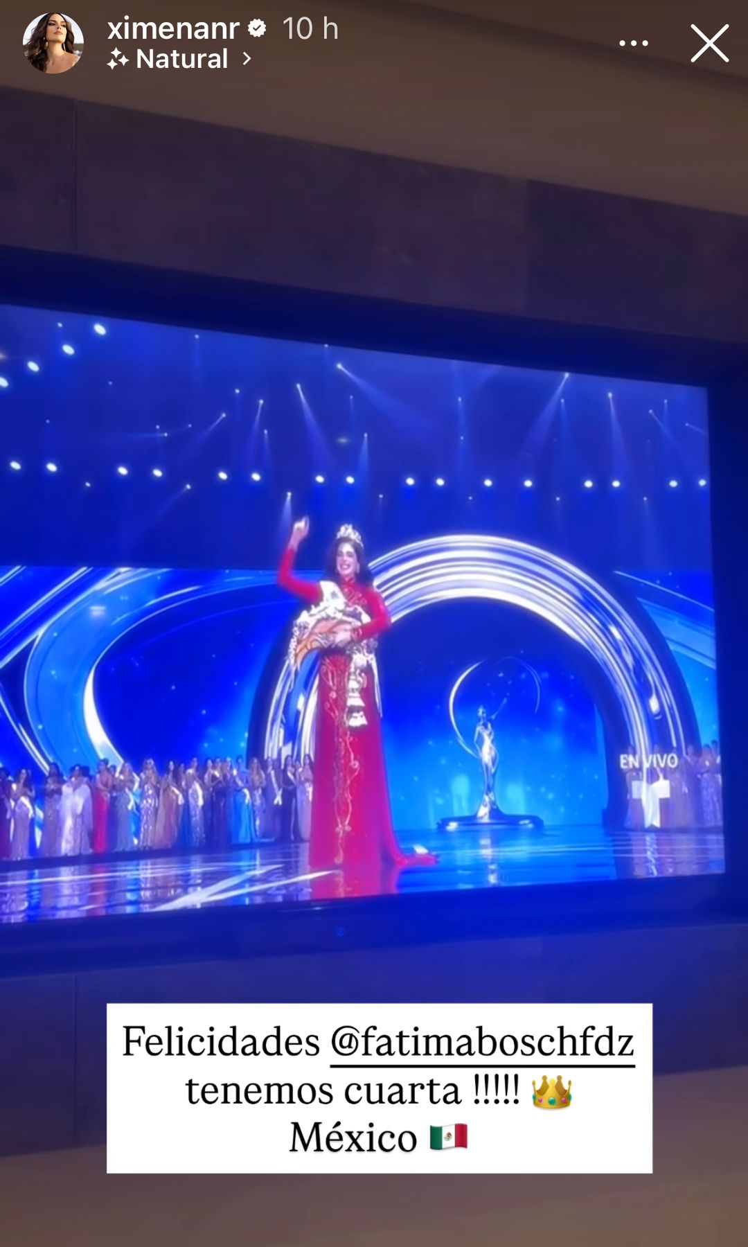 Ximena Navarrete vio la final de Miss Universe en compañía de queridos amigos y envió una felicitación a Fátima Bosch. 