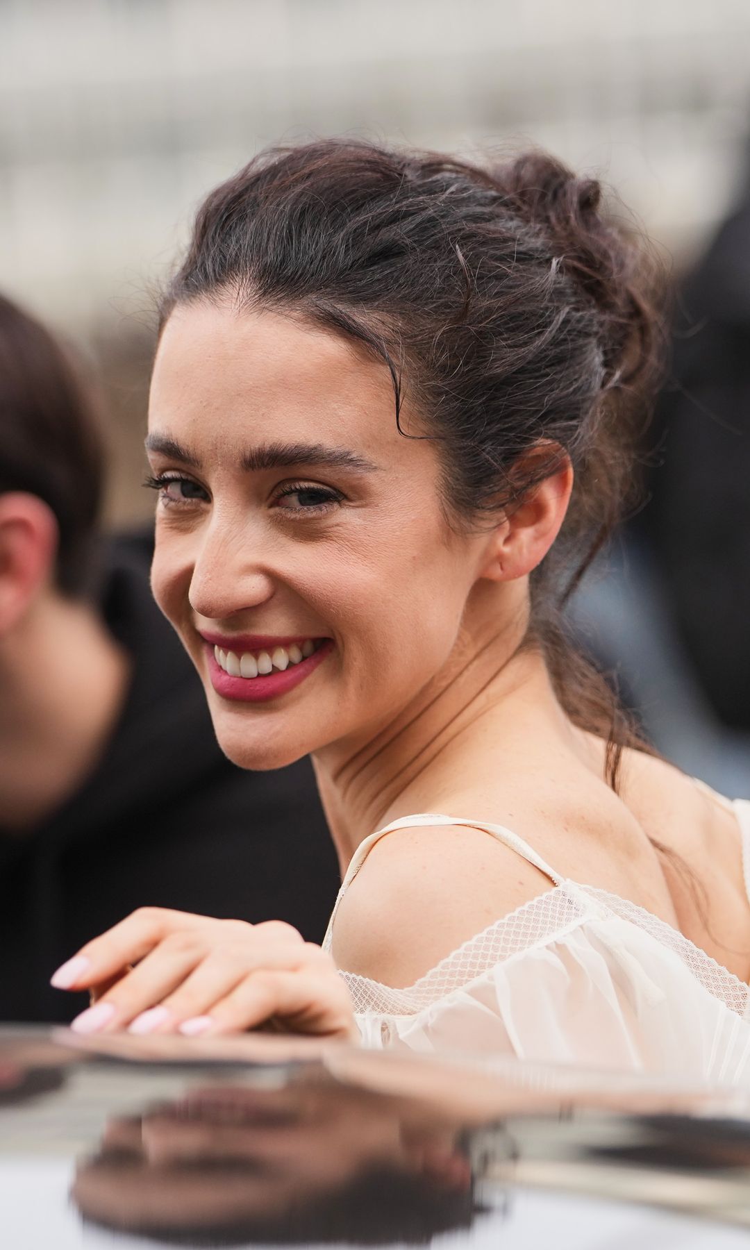 María Pedraza en Paris Fashion Week
