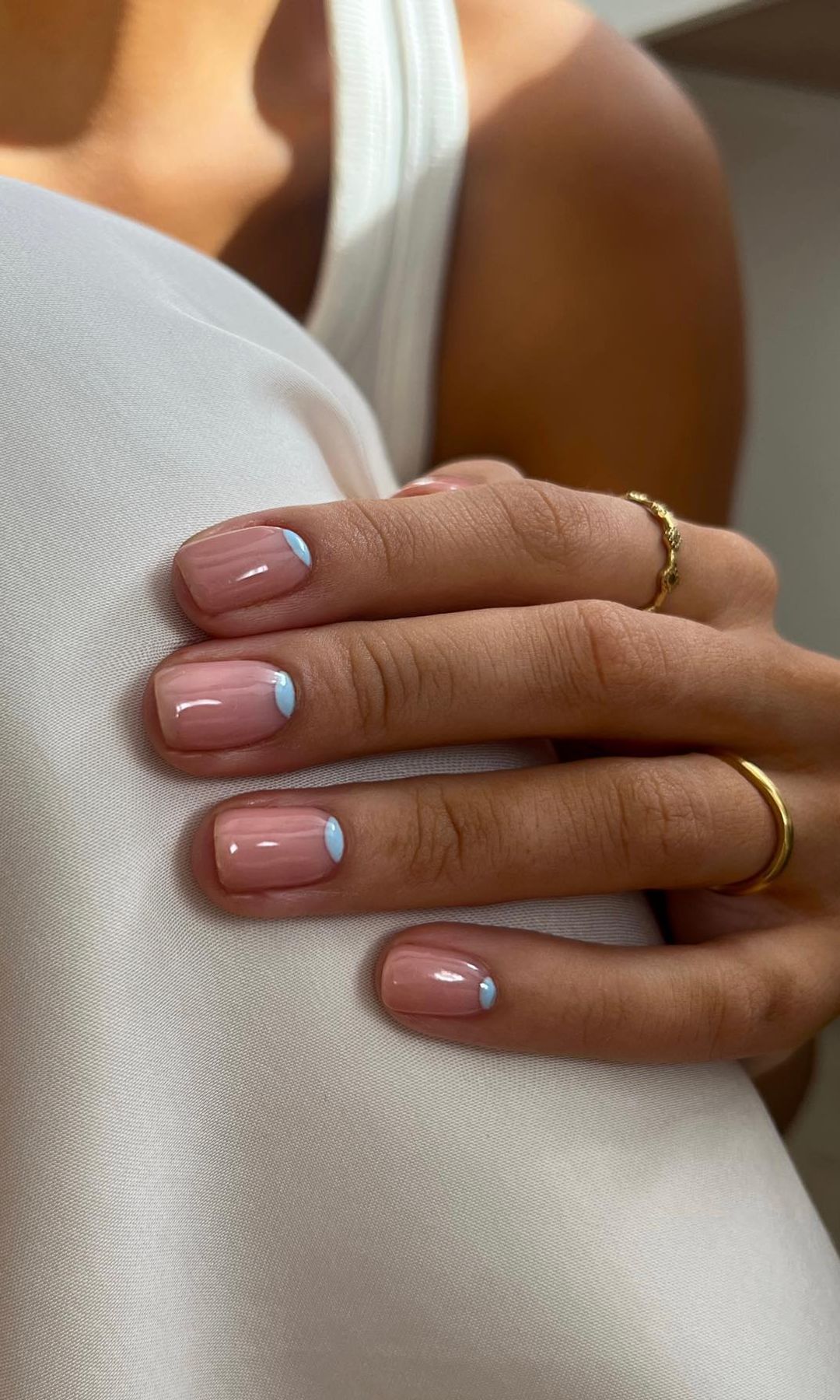 Manicura media luna
