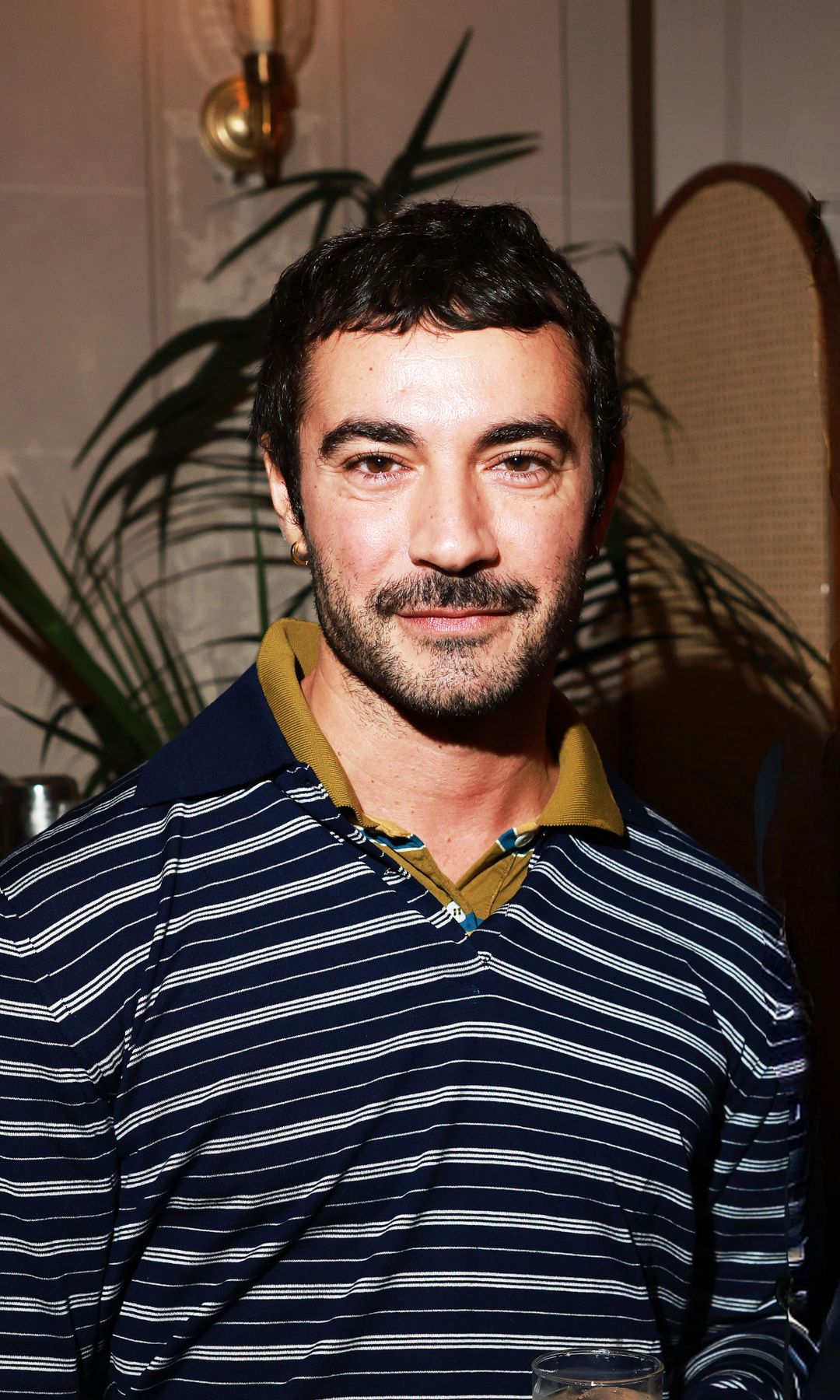 Terremoto en la moda: Dario Vitale deja Versace solo dos días después de la compra por parte de Prada