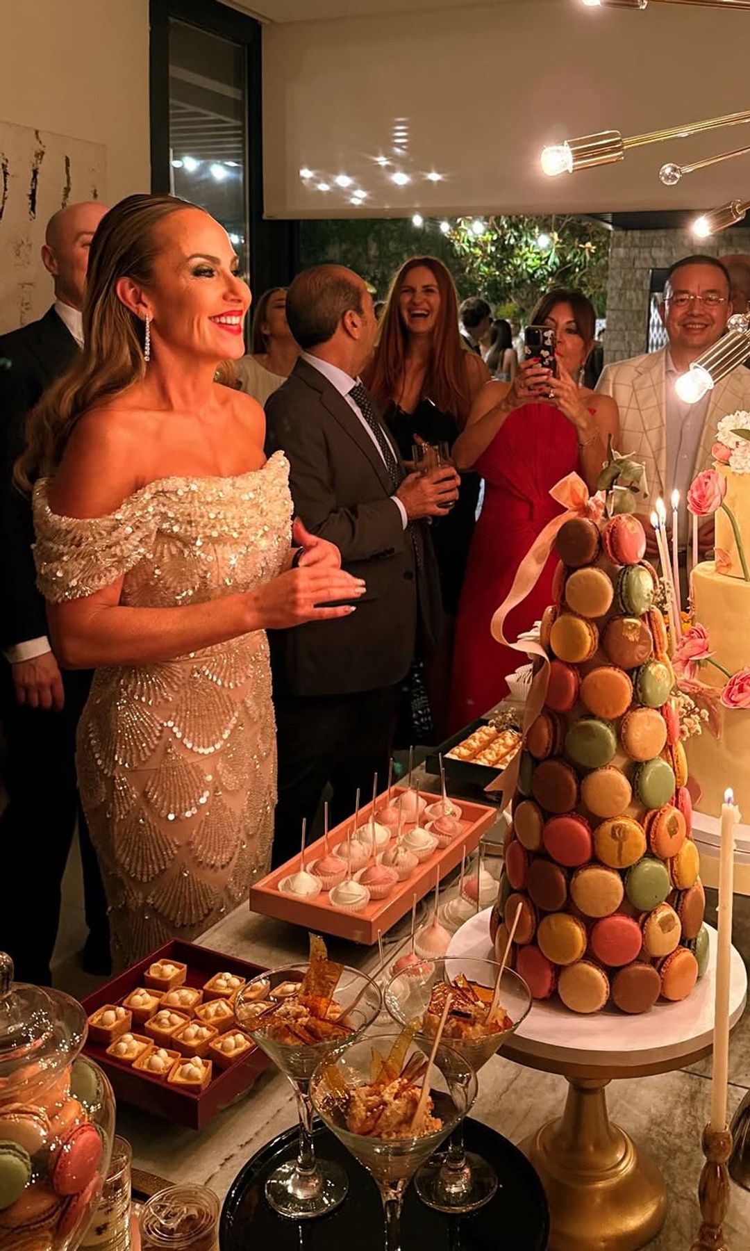 Victoria López organizó una gran fiesta para celebrar su 50 cumpleaños