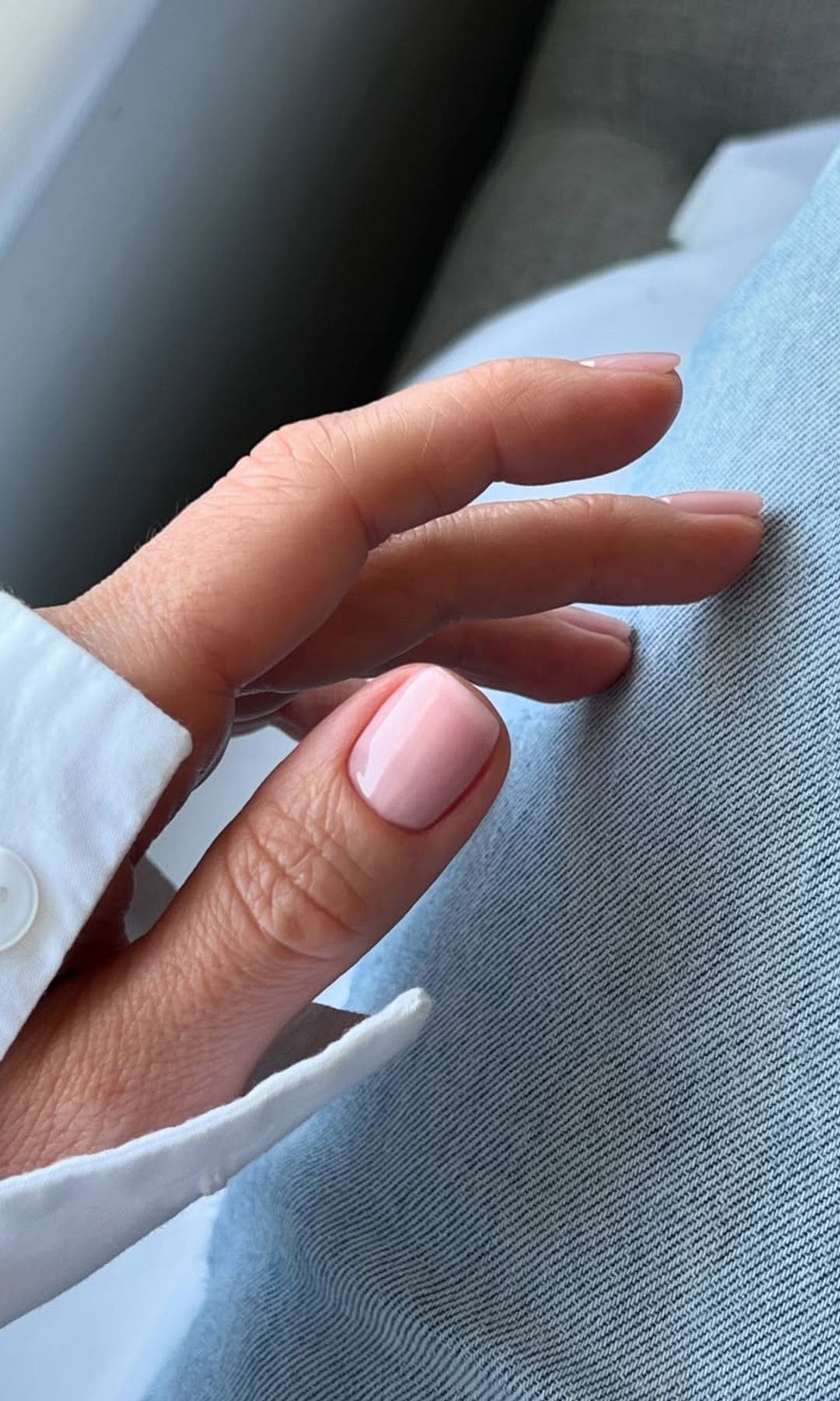 Cómo cuidar las uñas entre manicuras semipermanentes