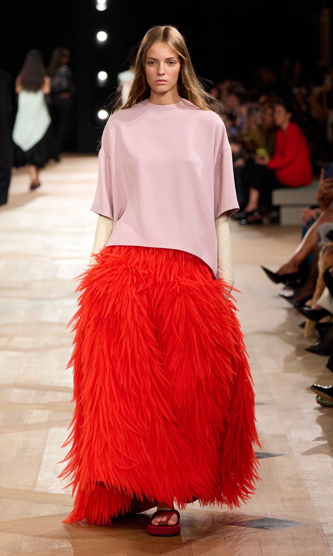 Maximalismo Ropa Las 7 tendencias de moda que marcarán el 2026: del maximalismo ...