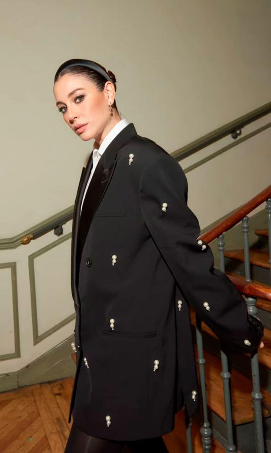 Blanca Suárez con americana negra de abalorios