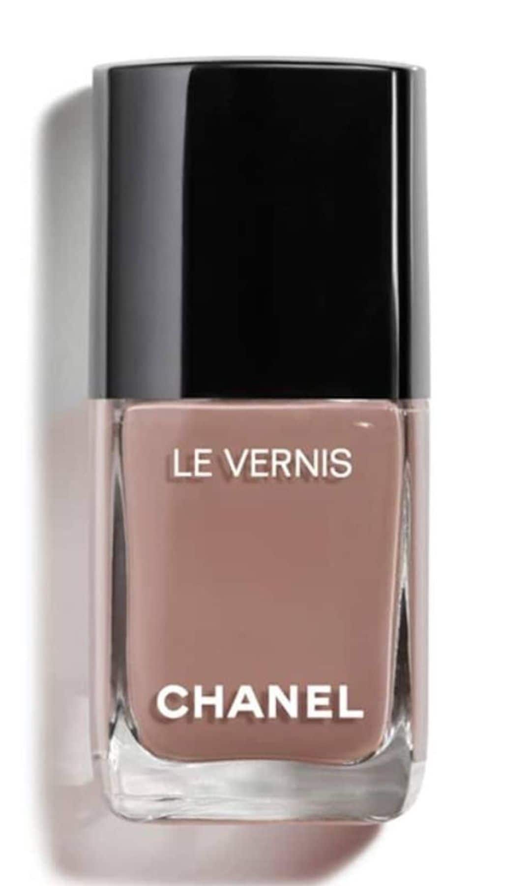Le Vernis 105 (36,50 €), Chanel