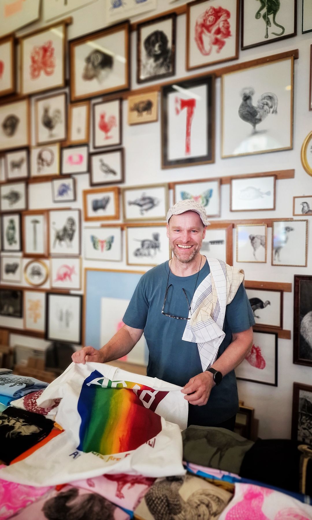 Handdruck, la tienda de Viena donde se reproducen grabados antiguos en bolsas de tela y camisetas.  