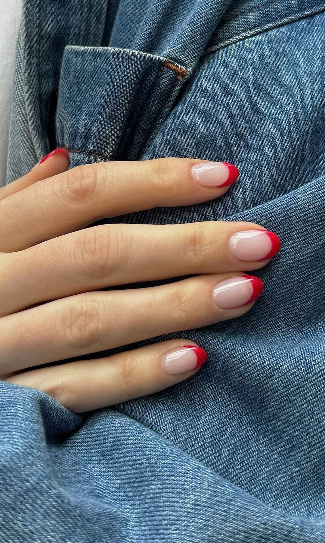 Manicura francesa roja