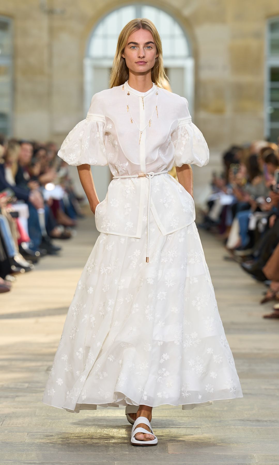 Pantone 2026: el color del año es el blanco, Cloud Dancer