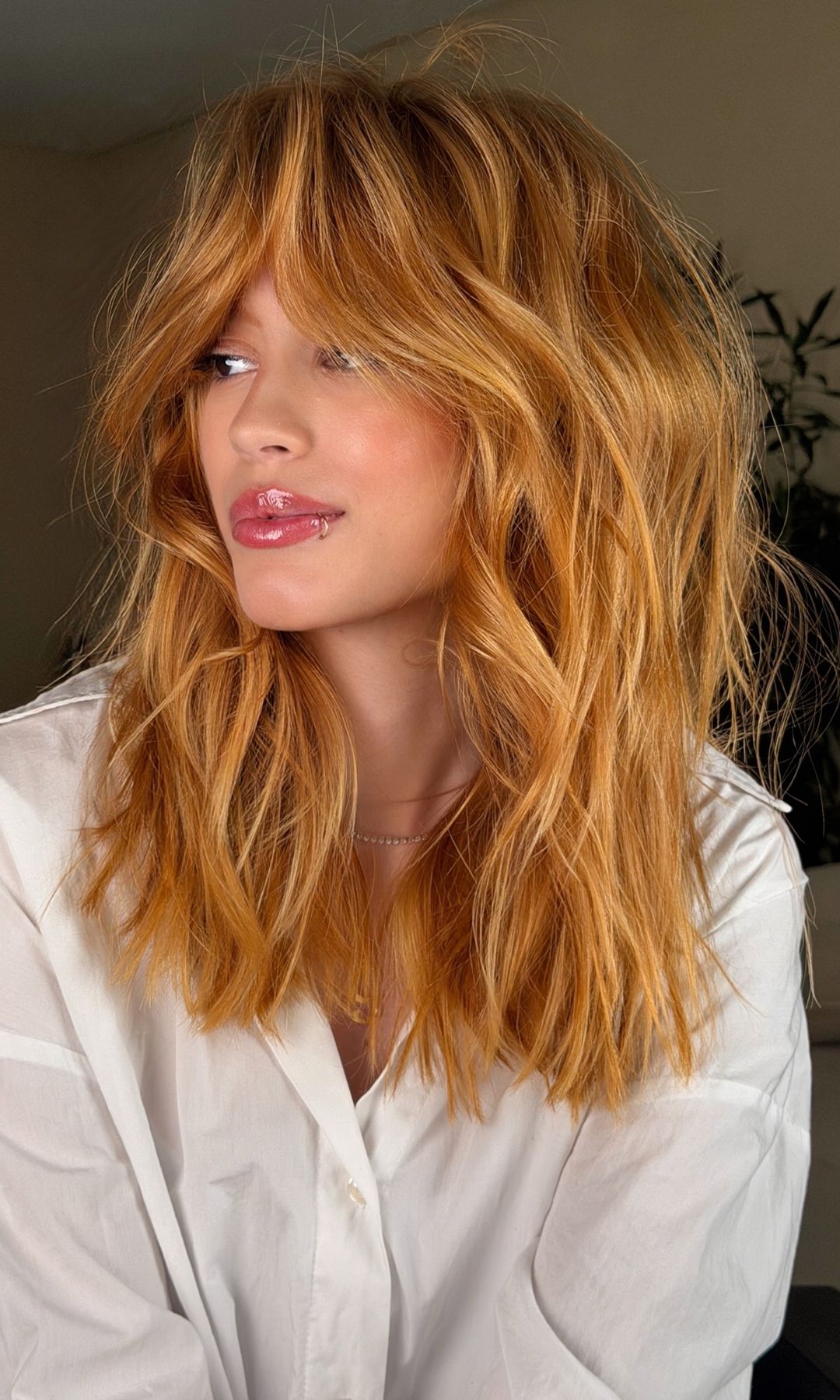 Corte de pelo con flequillo y capas texturizado