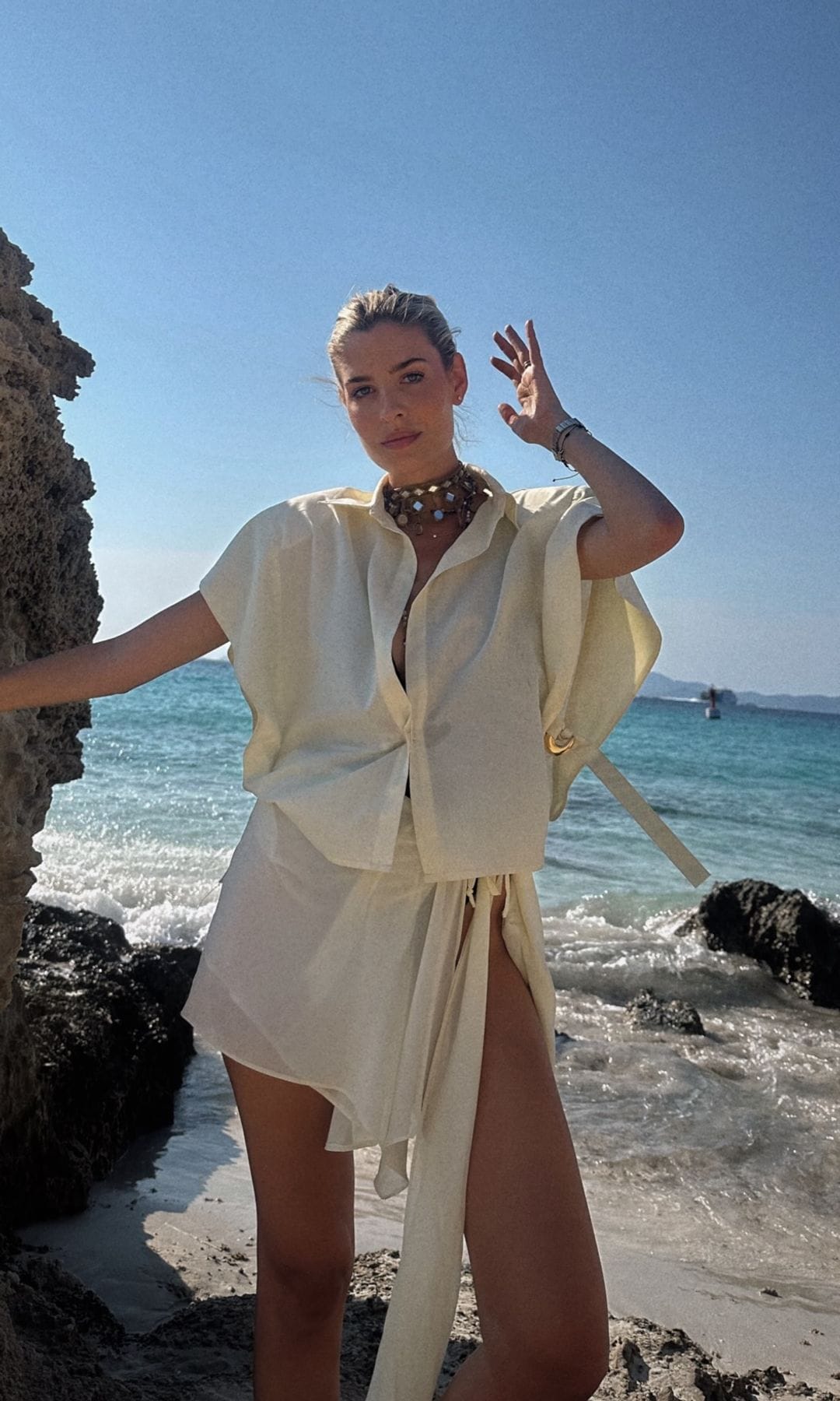 Teresa Andrés en la playa