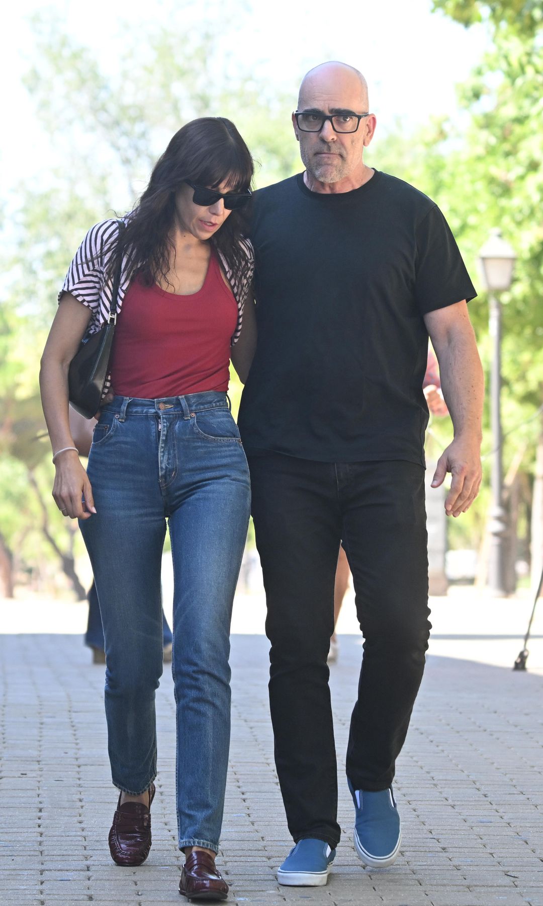 Luisa Mayol y Luis Tosar acuden al tanatorio para despedir al actor Eusebio Poncela, a 28 de agosto de 2025, en Madrid (España)