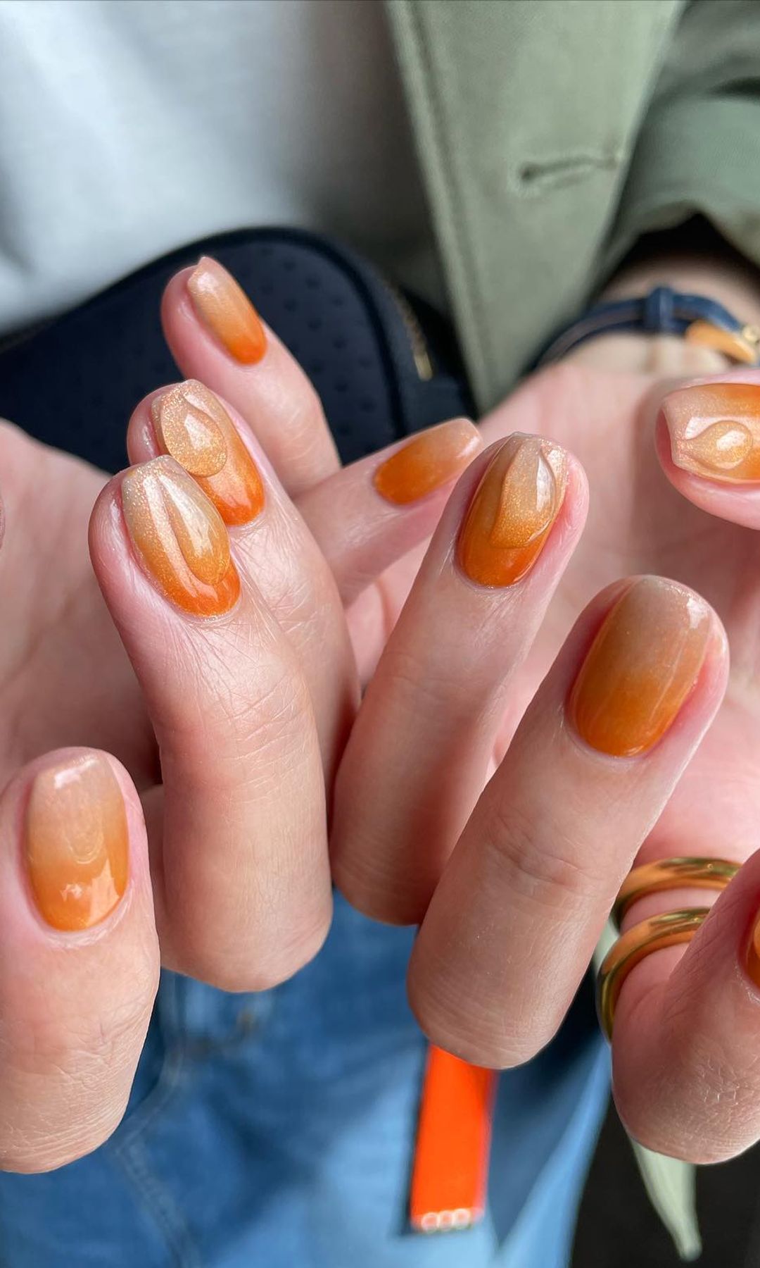Manicura efecto ojo de gato 
