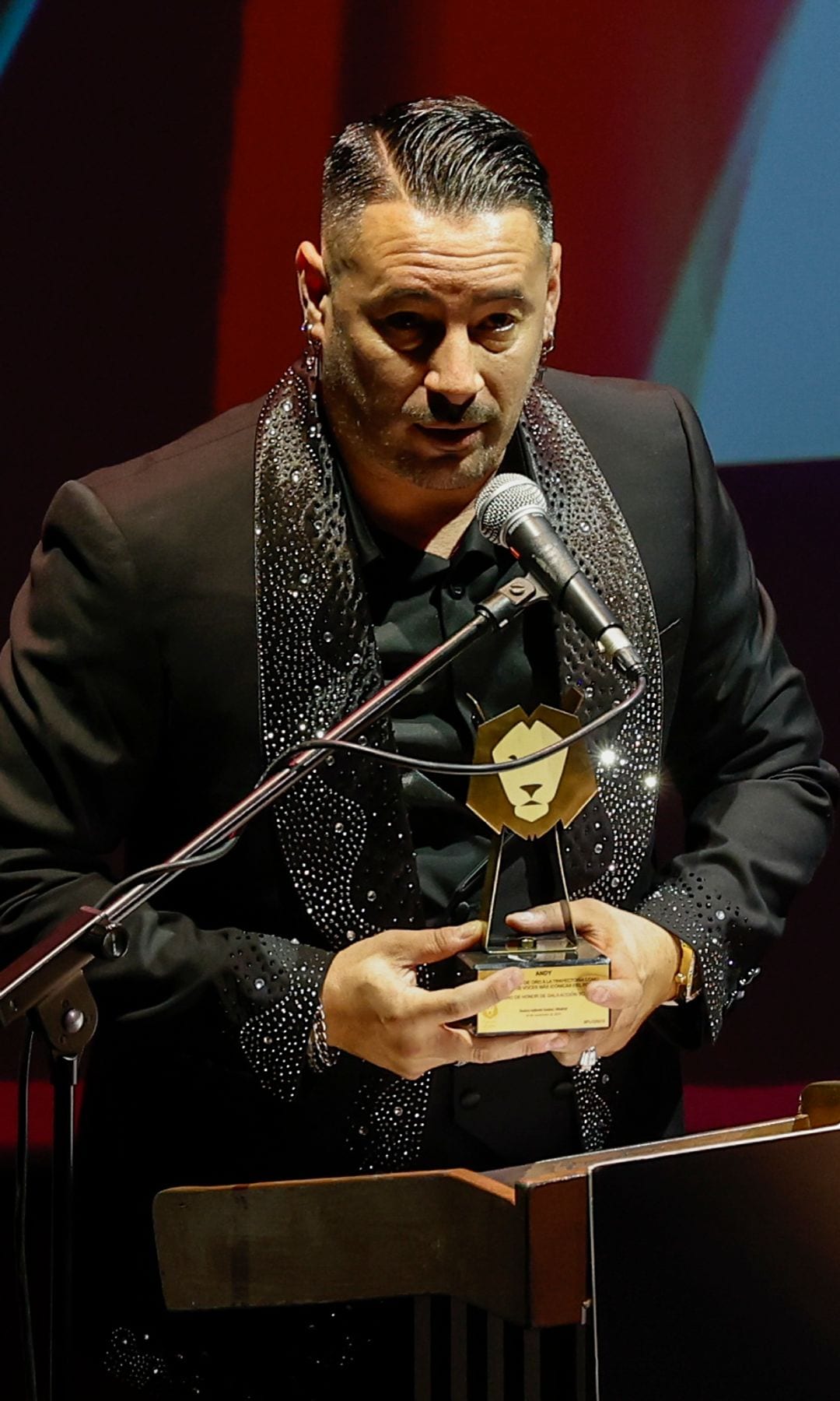 Andy, galardonado en los Premios Latino en Madrid, el 10 de noviembre de 2025
