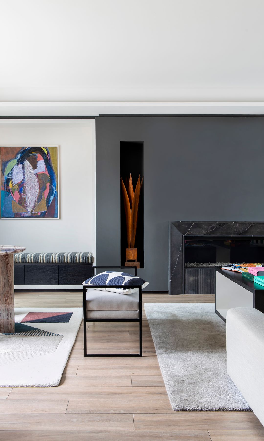 Salón con chimenea