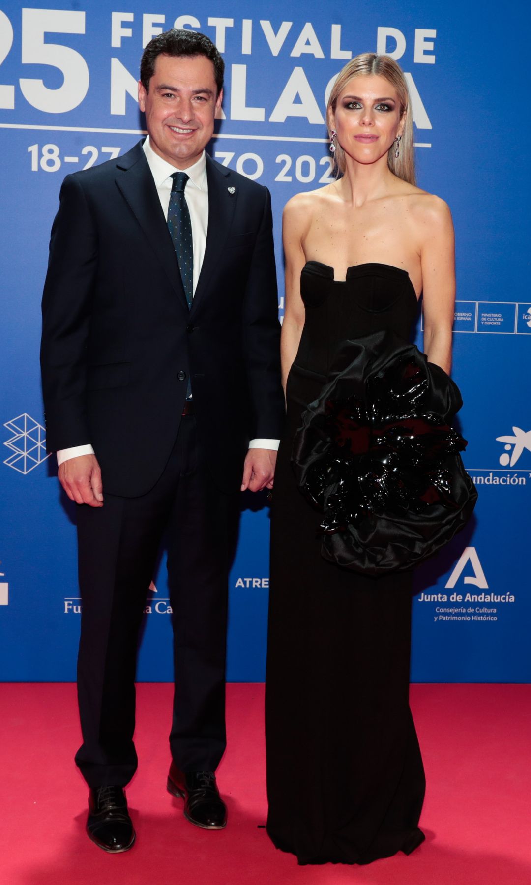 Juan Manuel Moreno Bonilla y Manuela Villena, en el Festival de Cine de Málaga (marzo de 2022)