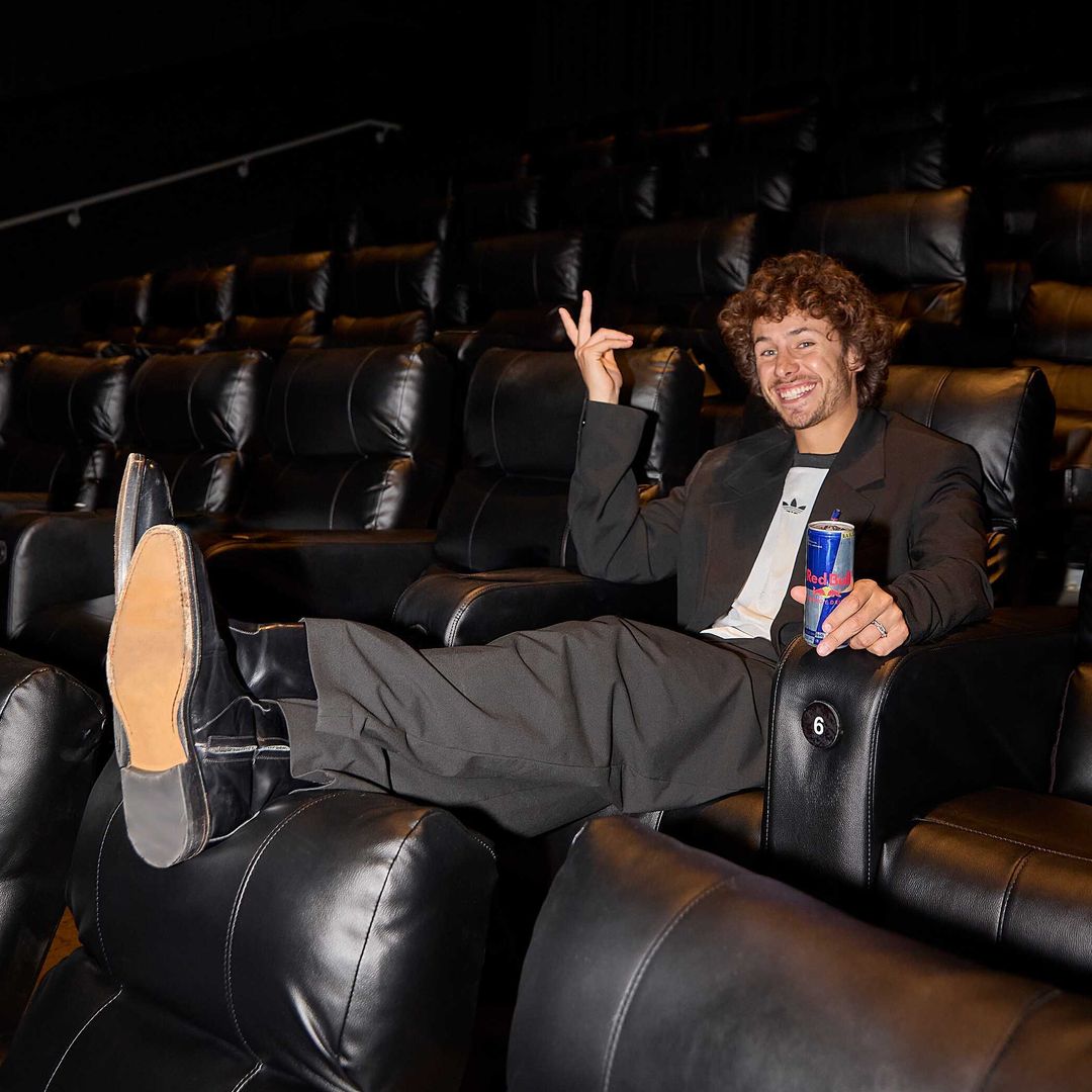 Juanpa Zurita nos habla de On the Edge, su proyecto más extremo: ‘La muerte era una posibilidad’