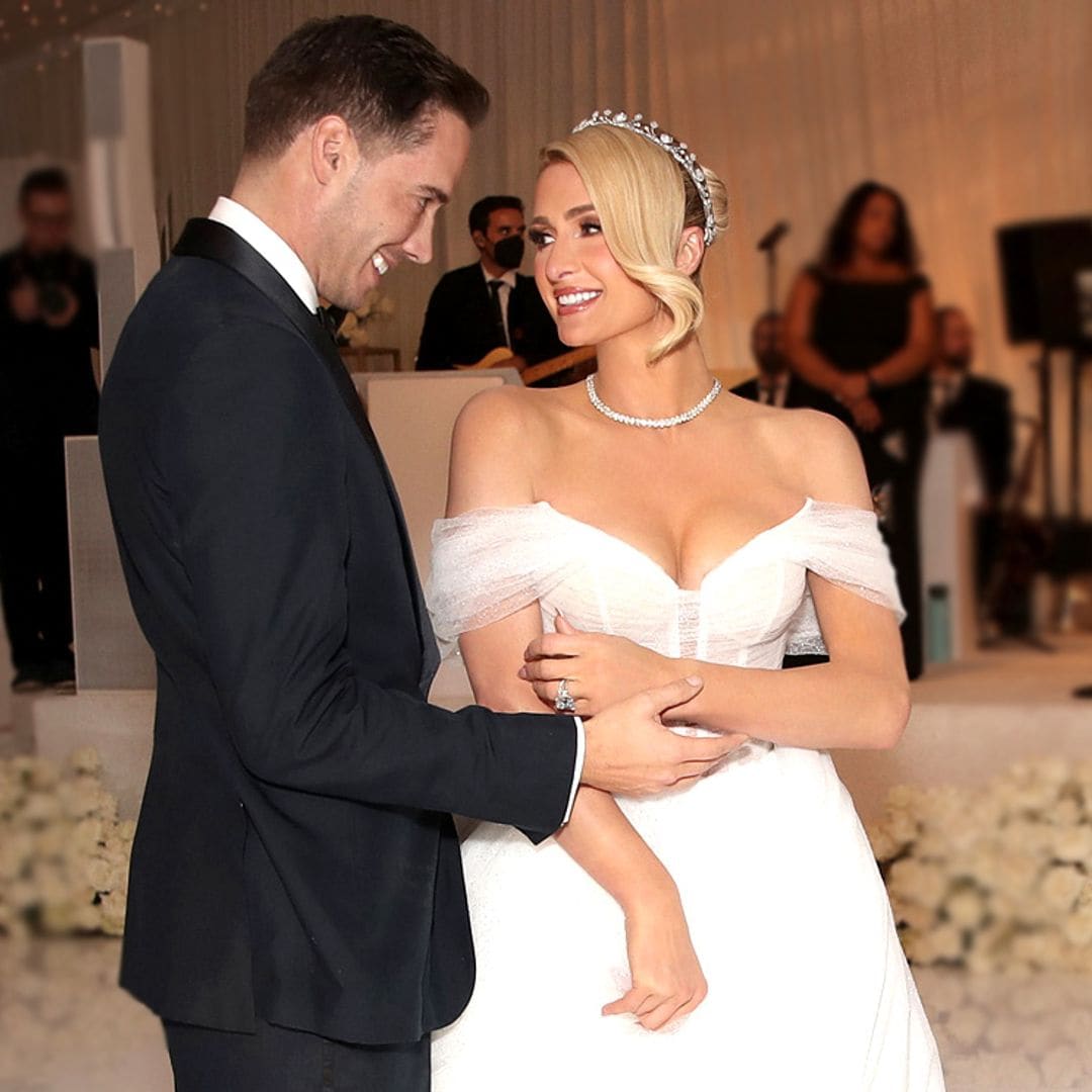 Paris Hilton desvela que compró 45 vestidos de novia para su boda con Carter Reum