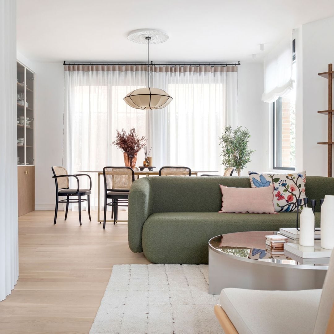 De casa oscura y desordenada a un hogar luminoso y moderno