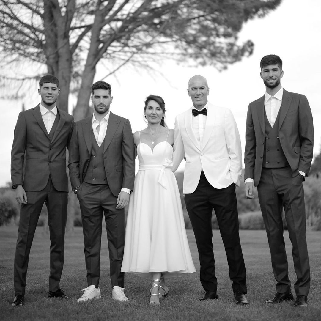 Zinedine Zidane y Verónique Fernández celebran 30 años de matrimonio junto a tres de sus cuatro hijos