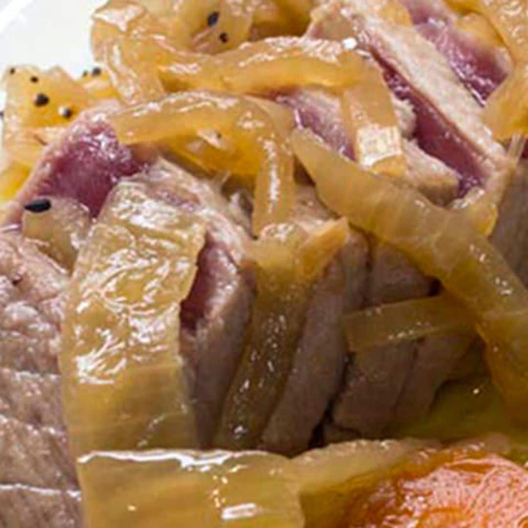 Atún encebollado al estilo de Barbate